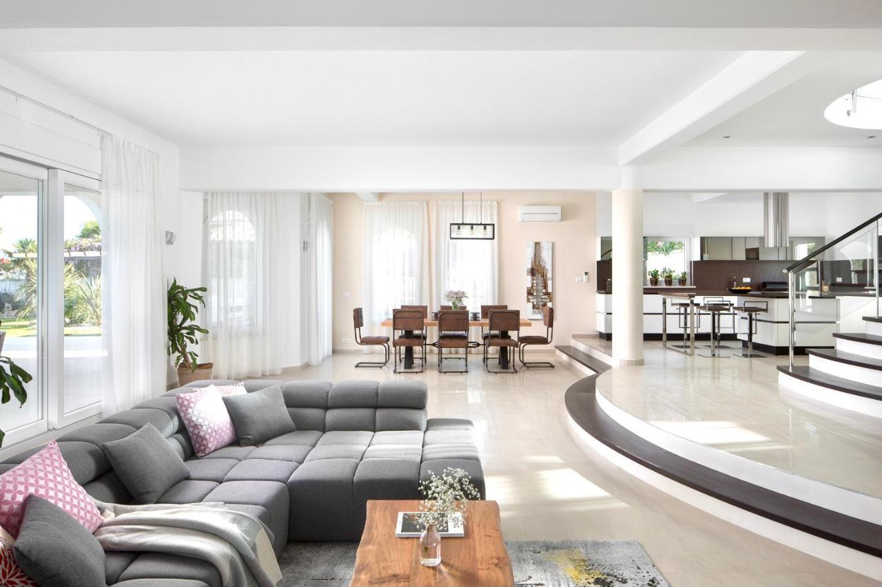 Luxury Panorama Vila With Amazing Seaview In Gondolici 7 Km From Rabac Labin  Bagian luar foto
