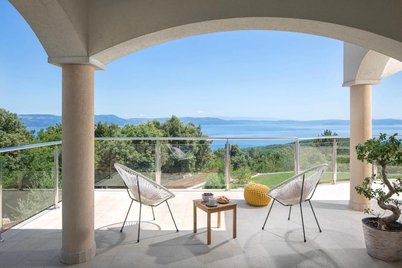 Luxury Panorama Vila With Amazing Seaview In Gondolici 7 Km From Rabac Labin  Bagian luar foto